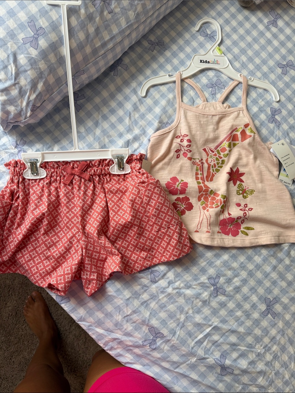 Kids Headquarters Pink Floral Giraffe Tank & Coral Printed Shorts Matching Set